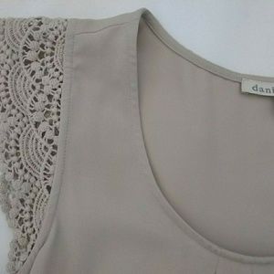 Daniel Rainn crocheted cap sleeve top *Nordstrom*